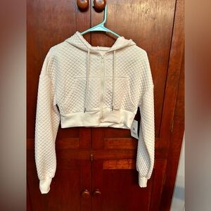 Altar'd State Cream Quilted Cropped Hoodie